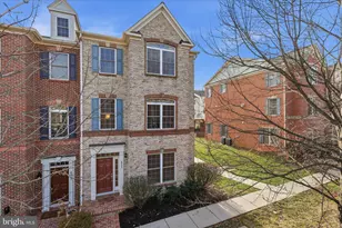 411 Spring St, Herndon, VA 20170 - Photo 3