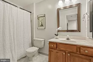 11280 Fairwind Way, Reston, VA 20190 - Photo 15