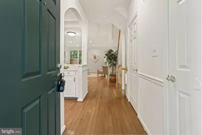 11280 Fairwind Way, Reston, VA 20190 - Photo 5