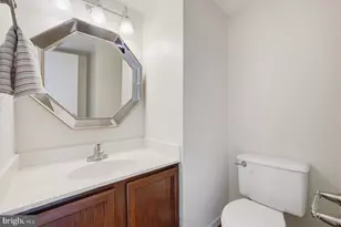 6156 Glen Eagles Ct, Falls Church, VA 22044 - Photo 13