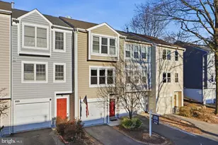 6156 Glen Eagles Ct, Falls Church, VA 22044 - Photo 3