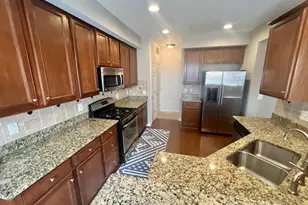 13673 Venturi Ln, Herndon, VA 20171 - Photo 11