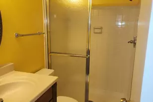 521 Florida Ave, Herndon, VA 20170 - Photo 17