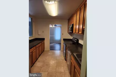 521 Florida Avenue #102, Herndon, VA 20170 - Photo 7