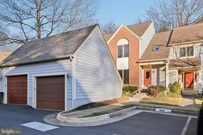 4043 Lake Glen Road, Fairfax, VA 22033 - Photo 1