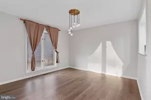 4043 Lake Glen Rd, Fairfax, VA 22033 - Photo 5