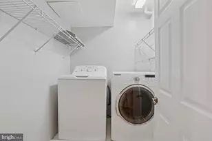 4043 Lake Glen Rd, Fairfax, VA 22033 - Photo 25