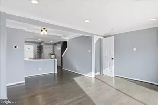 8418 White Feather Ct, Lorton, VA 22079 - Photo 9