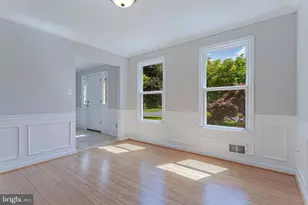 11778 Hollyview Dr, Great Falls, VA 22066 - Photo 11