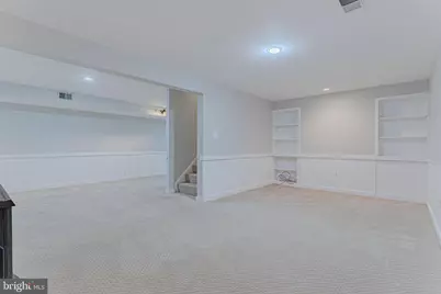 11778 Hollyview Drive, Great Falls, VA 22066 - Photo 39