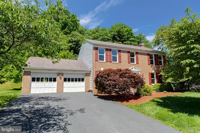 11778 Hollyview Drive, Great Falls, VA 22066 - Photo 1