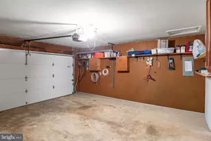 1543 Youngs Point Pl, Herndon, VA 20170 - Photo 25