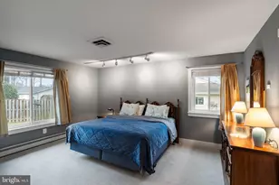 1543 Youngs Point Pl, Herndon, VA 20170 - Photo 15