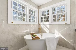 12011 Meadowville Ct, Herndon, VA 20170 - Photo 27