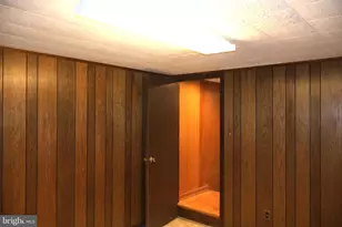 6928 Ruskin St, Springfield, VA 22150 - Photo 21