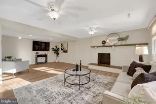 307 Valeview Ct NW, Vienna, VA 22180 - Photo 33