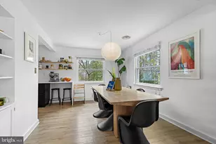 3221 Sherry Ct, Falls Church, VA 22042 - Photo 3