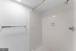 901 Walker Rd, Great Falls, VA 22066 - Photo 47