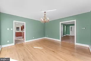 901 Walker Rd, Great Falls, VA 22066 - Photo 11