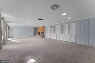 901 Walker Rd, Great Falls, VA 22066 - Photo 45