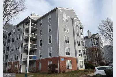 3175 Summit Square Drive #5-E3, Oakton, VA 22124 - Photo 1