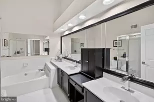 14348 Winding Woods Ct, Centreville, VA 20120 - Photo 11