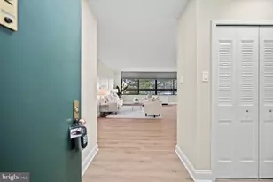 3701 S George Mason Dr, Falls Church, VA 22041 - Photo 19