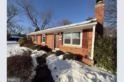 7608 Heritage Drive, Annandale, VA 22003 - Photo 1