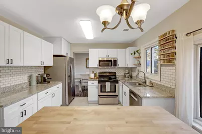 2155 Veenendaal Court, Herndon, VA 20170 - Photo 11
