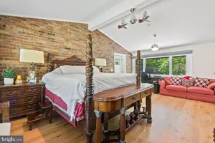 9005 Southwick St, Fairfax, VA 22031 - Photo 25