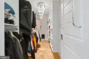 9005 Southwick St, Fairfax, VA 22031 - Photo 31