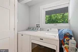 9005 Southwick St, Fairfax, VA 22031 - Photo 19