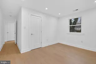 6804 Lamp Post Ln, Alexandria, VA 22306 - Photo 35