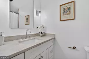 6804 Lamp Post Ln, Alexandria, VA 22306 - Photo 15