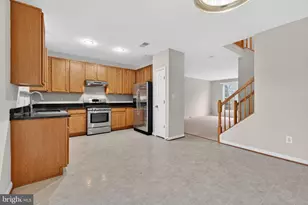 7568 Great Swan Ct, Alexandria, VA 22306 - Photo 15