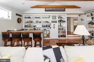 9813 Fosbak Dr, Vienna, VA 22182 - Photo 23