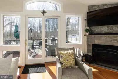 9813 Fosbak Drive, Vienna, VA 22182 - Photo 25