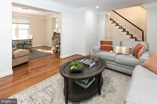 9813 Fosbak Dr, Vienna, VA 22182 - Photo 5