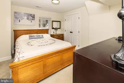 9813 Fosbak Drive, Vienna, VA 22182 - Photo 59