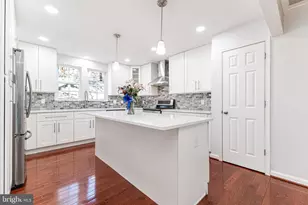 7716 Green Garland Dr, Springfield, VA 22153 - Photo 7