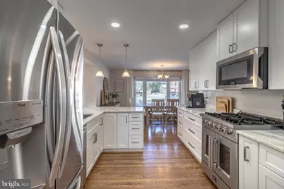 8513 Braeburn Drive, Annandale, VA 22003 - Photo 15