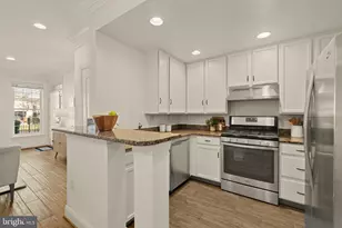 8093 Gatehouse Rd, Falls Church, VA 22042 - Photo 13