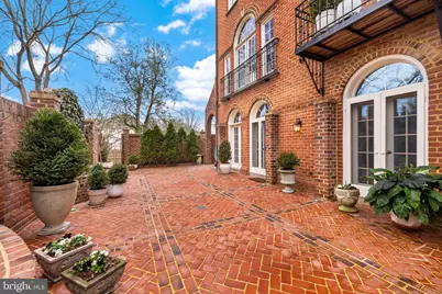 1215 Stuart Robeson Drive, McLean, VA 22101 - Photo 15