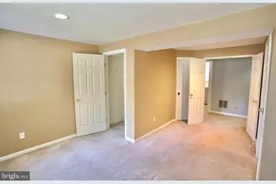6623 Skylemar Trail, Centreville, VA 20121 - Photo 21