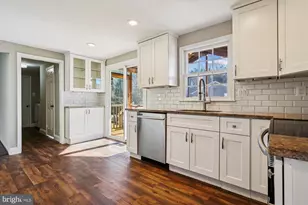 12179 Queens Brigade Dr, Fairfax, VA 22030 - Photo 23