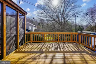 12179 Queens Brigade Dr, Fairfax, VA 22030 - Photo 7