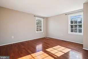 12179 Queens Brigade Dr, Fairfax, VA 22030 - Photo 35