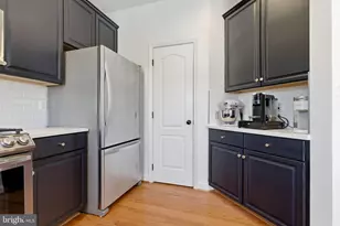 2118 Capstone Cir, Herndon, VA 20170 - Photo 23