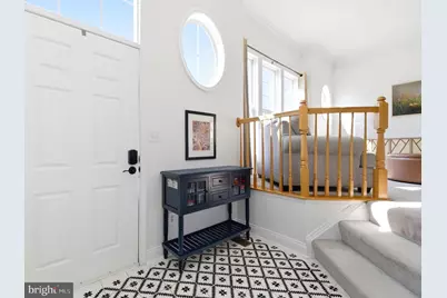 2118 Capstone Circle, Herndon, VA 20170 - Photo 3