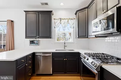 2118 Capstone Circle, Herndon, VA 20170 - Photo 21